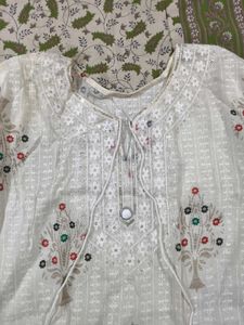 White Embroidered Kurta