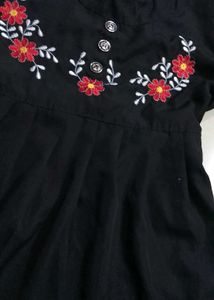 New Black Short Top🖤
