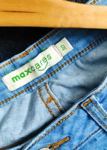 Classic Light Wash Skinny Jeans
