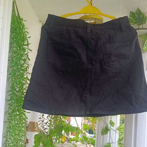 Classic Black cotton Mini Skirt