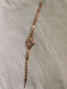 Elegant Rose Gold Women's Watch
