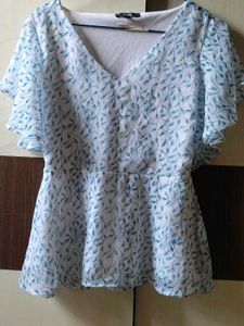 Blue Leaf Print Flutter Sleeve Top - very comforta
