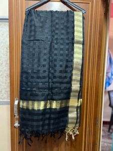 Elegant Black Dupatta with Gold Border