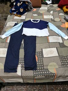 Cute Color Blocked crop top and pants