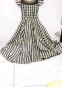 Elegant Checked Maxi Gown