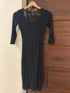 Beautiful elegant bodycon black bebe dress