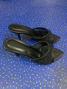 Chic Black Stiletto lace Mules ⭐️