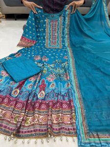 Rajasthani Anarkali❤️✨🤍