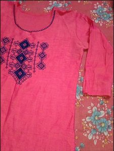 Bundle of 4 Women's tops