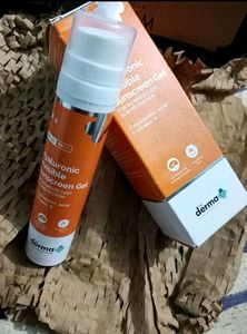 Derma Co. Hyaluronic Sunscreen Gel