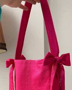 🎀💖Chic Pink Handbag with Bow Detail