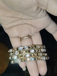 Set of 3Beautiful Gold Bangles
