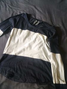 one sided full sleeve t shirt for wom