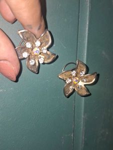 Vintage Flower hair accessory
