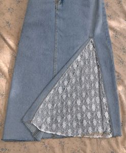 ⊹♡ Light Blue Denim Lace-Detail Midi Skirt 🩵🪽