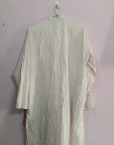 Elegant Men's White Kurta