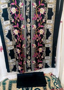 Elegant Black Printed Pakistani Kurta Set