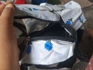 only 1 Cute Floral Print Backpack