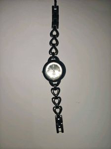 Charming Heart Link Band Watch