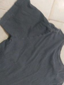 Comfortable Black T-Shirt