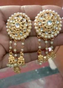 Graceful Earrings &amp; Studs