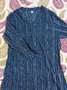 Blue Striped V-Neck Kurta