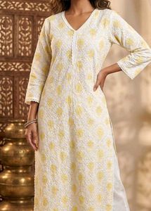 Elegant Embroidered Kurta