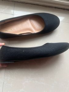 Bata Round Toe Ballerinas Flats