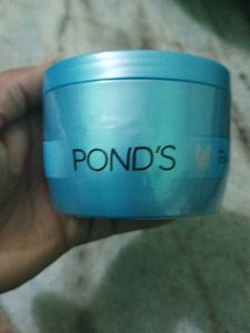 Pond's Hydra Miracle Super Light Gel
