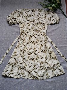 Stylish Printed Wrap Dress