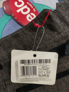 Shorts New With Tag ESPRIT BRANDED