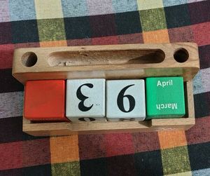Wooden Perpetual Calendar