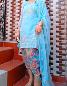 Beautiful Teal Kurta Set with Mirror Work