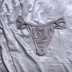 Prettylittlething Panty