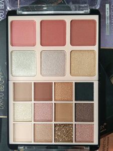 LAKYOU BEAUTY 18 Color Eyeshadow Palette