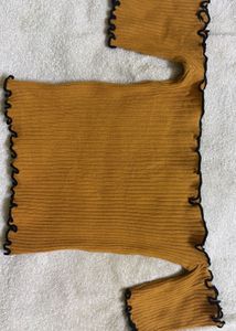 Mustard Yellow Ribbed Lettuce Trim Top