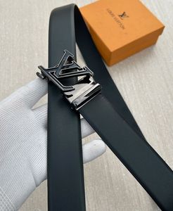 Louis Vuittion Designer Logo Belt