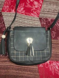 Stylish Black Crossbody Bag