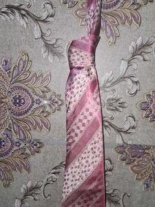 KC Koutons Tie - Pink Patterned 🩷🆕