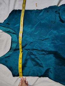short stylish kurti with detachable sleeve