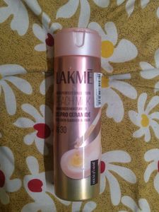 LAKME SUNSCREEN MOISTURIZER