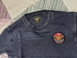 Trendy Navy Blue Sweatshirt