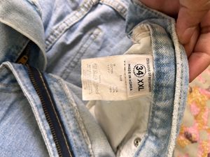 Light Wash Wide Leg Jeans