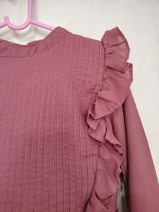 Chic Ruffled Mauve Top