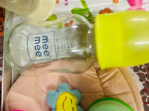 Glass Feeding Bottle