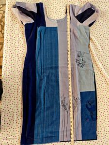 Women's Printed Kurta with Pants