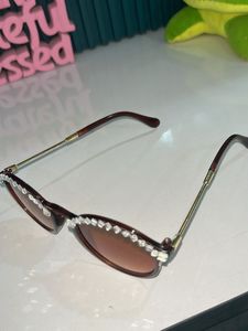 Sparkling Embellished Round Sunglasses