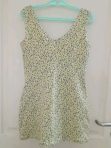Butter Yellow Floral Mini Dress 💐