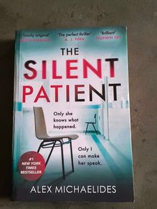 The Silent Patient by Alex Michaelides