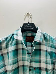 Men's Green Plaid Long Sleeve Shirt